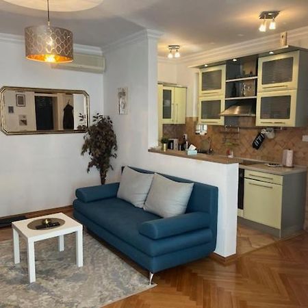 Apartment Carpe Diem In Beograd Bagian luar foto